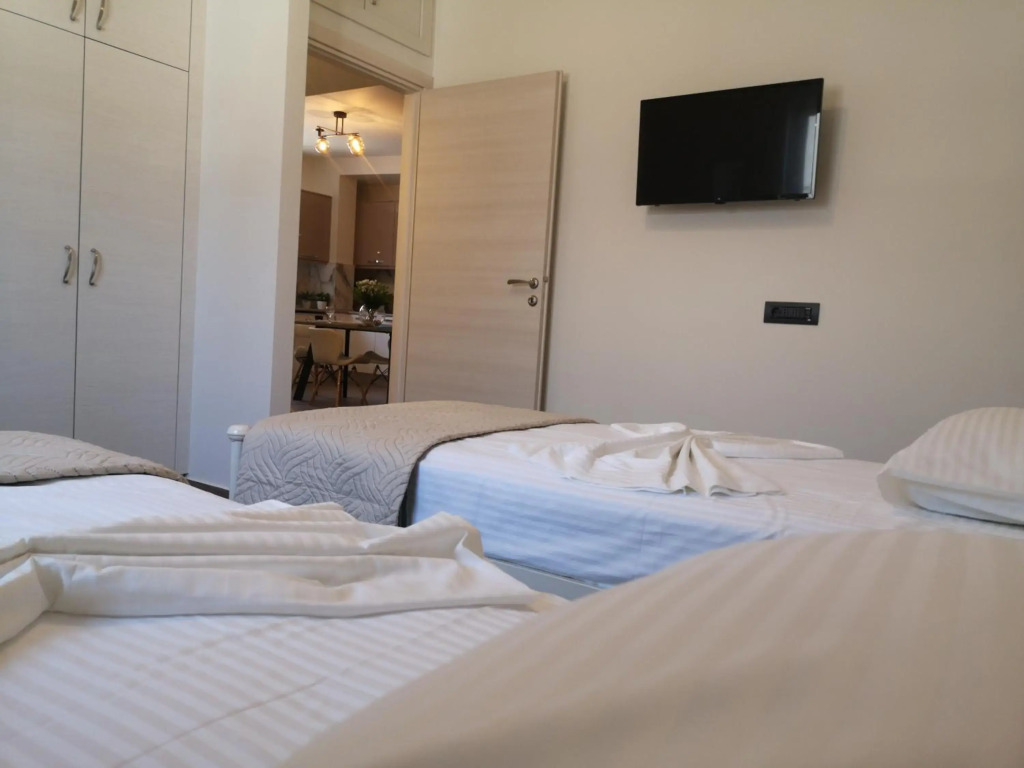Sunny Holidays Apartment