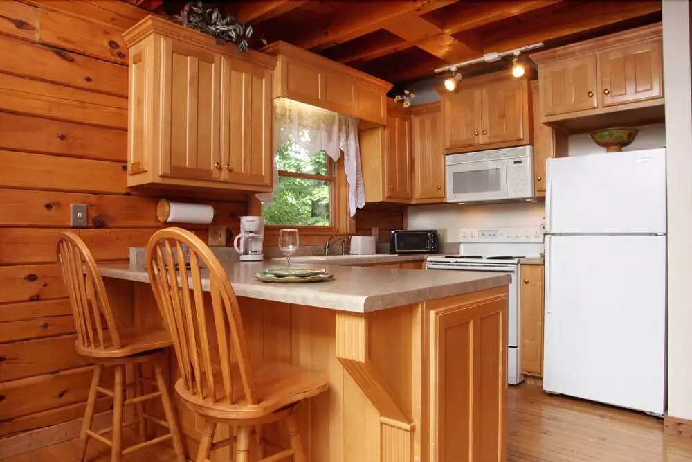 Dream Catcher, 2 Bedrooms, Hot Tub, Near Golf Course, Views, Sleeps 6