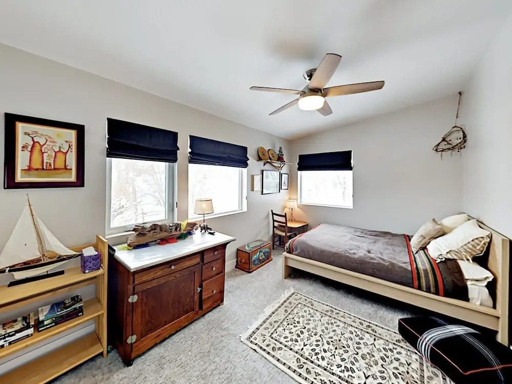 702 Gilpin Street Townhome 3 Bedrooms 3.5 Bathrooms Townhouse