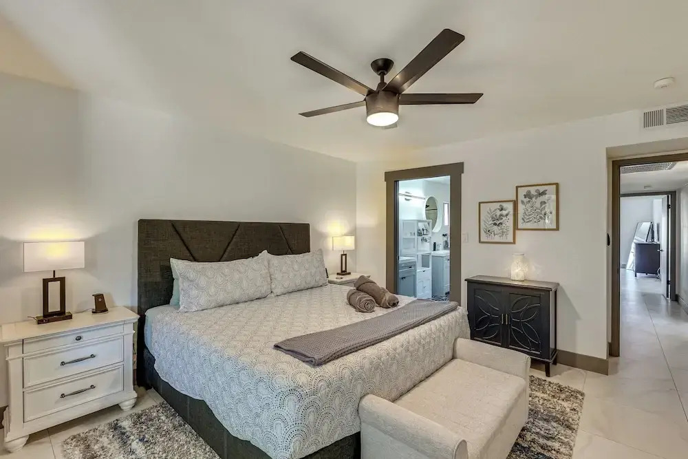 Private Putting Green & Patio: Sun Lakes Home!