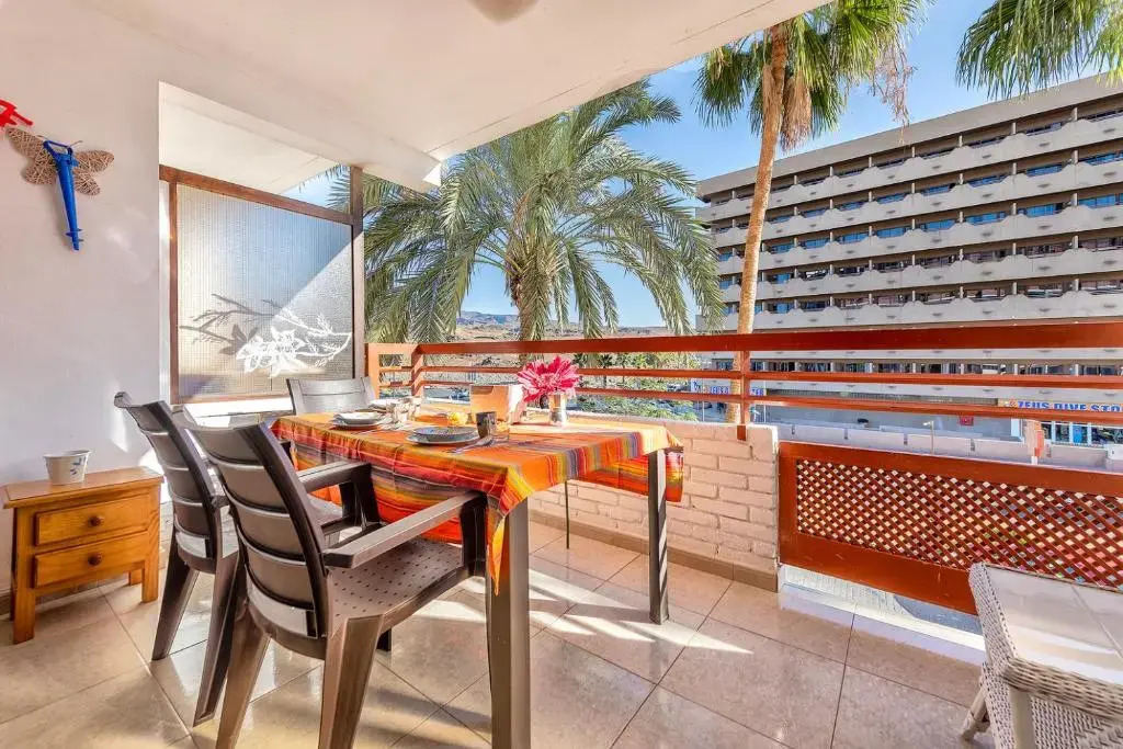 Apartamento a pie del mar