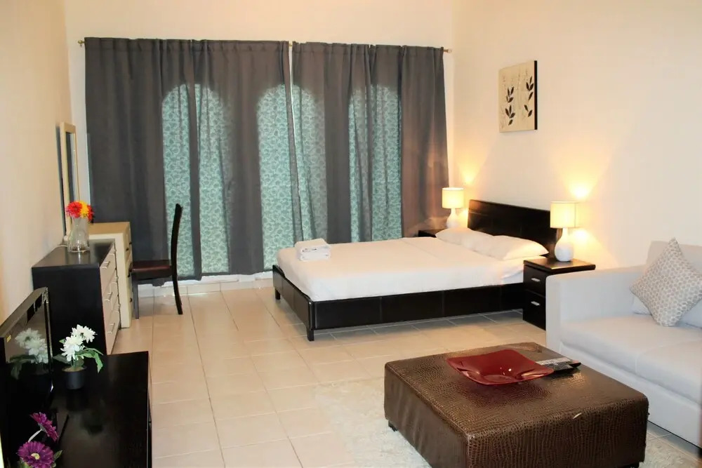 Eddie - Comfortable spacious Studio