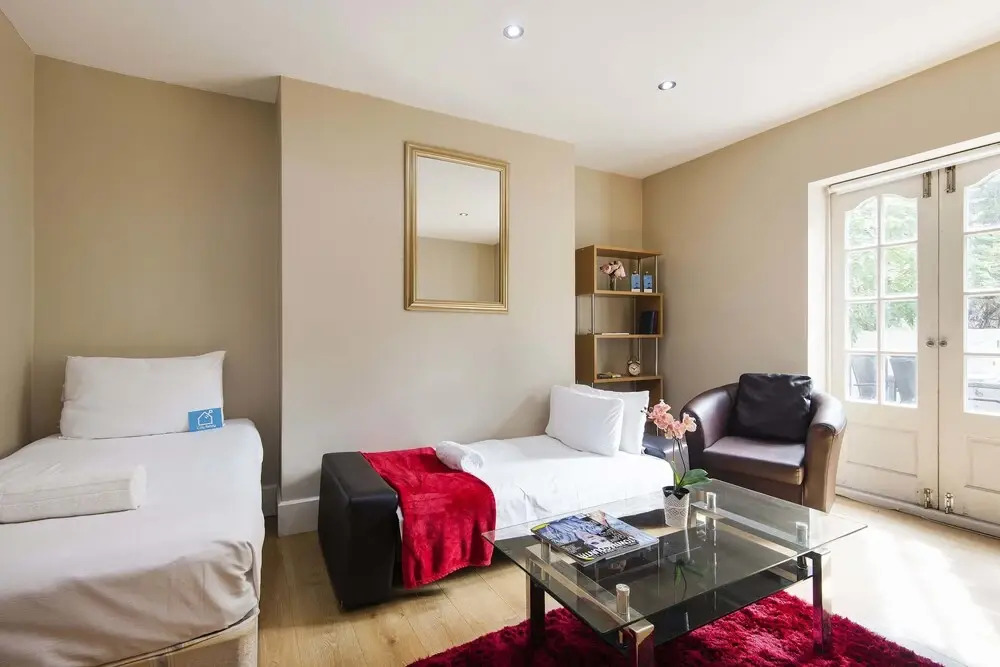 Bright Mornington Avenue Apartment I - KDW01