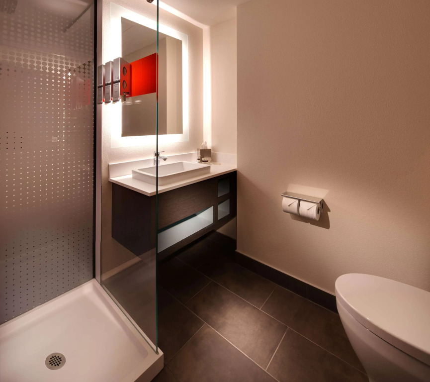 Best Western Premier Springfield Plaza District Hotel