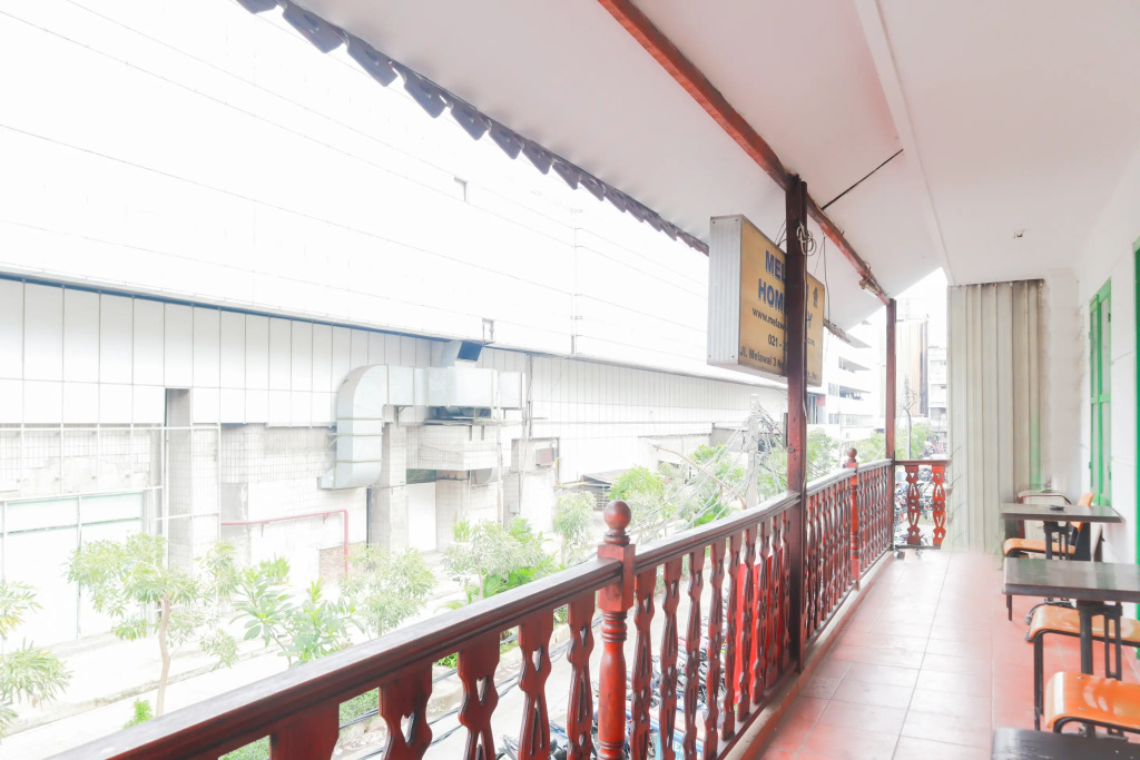 OYO 2030 Melawai Homestay