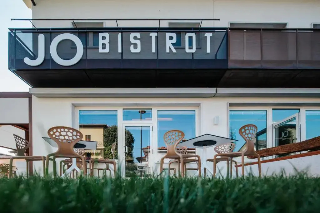 JO Hotel