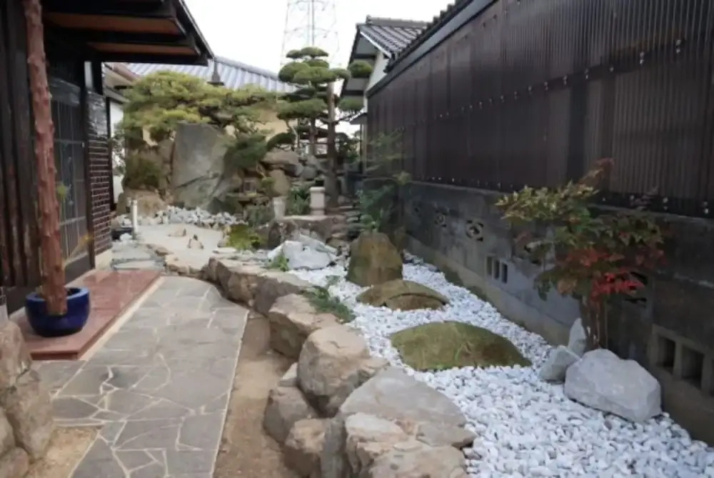 Oyado Endo Komichinoniwa