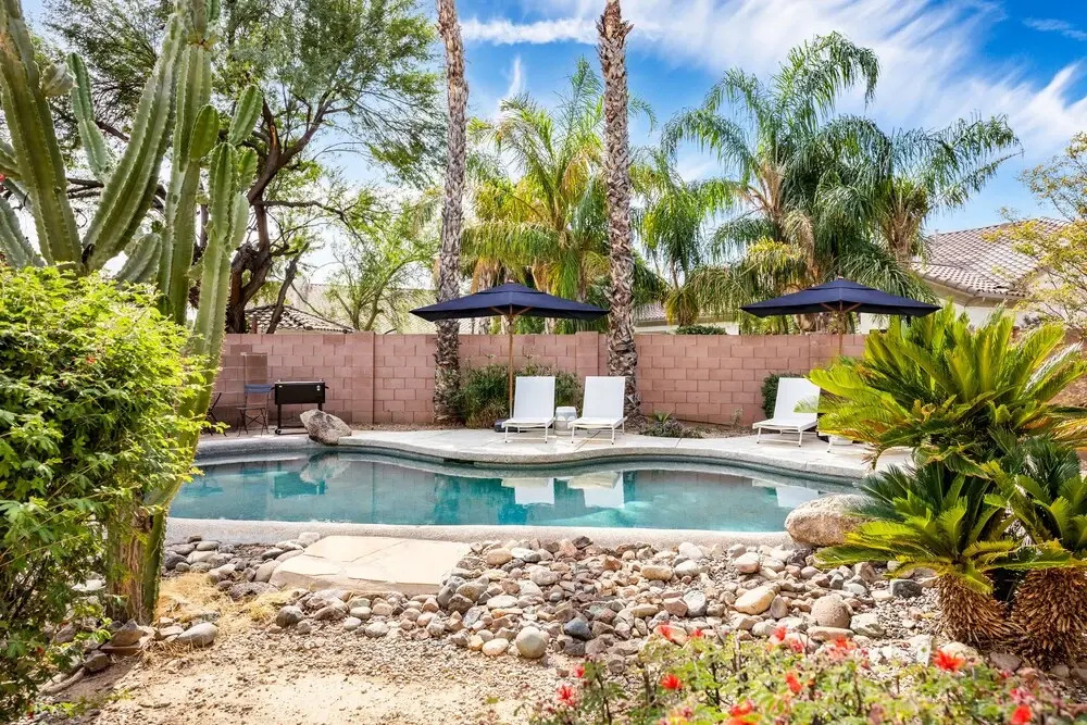 Ambrosia by Avantstay 7 BR Oasis w/ Pool & Outdoor Bar