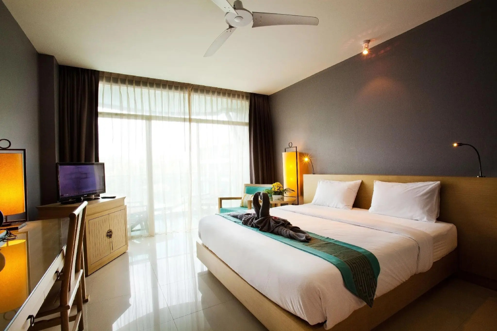 Ramaburin Resort Patong - Walking distance to the Beach