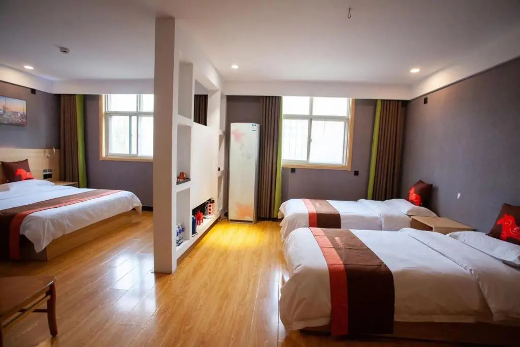 JUN Hotels Hebei Hengshui Shenzhou Bus Station