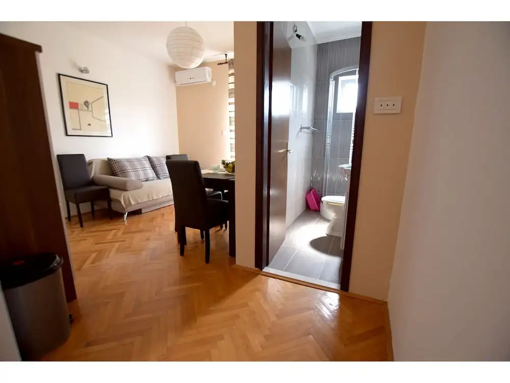 Apartments LaRoom
