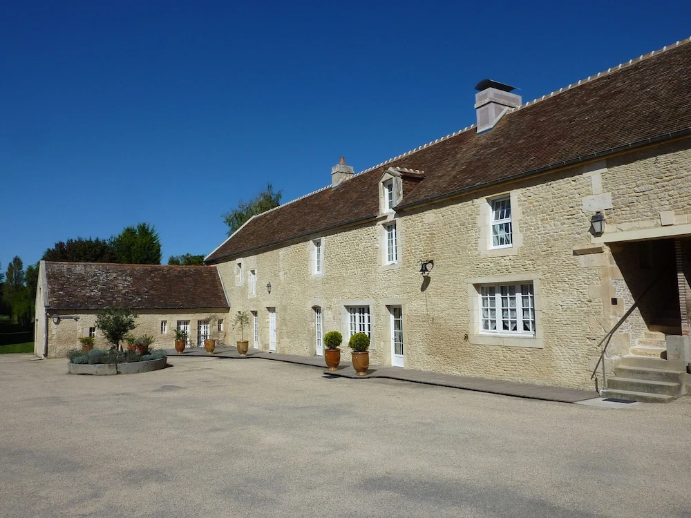 Domaine De La Hurel