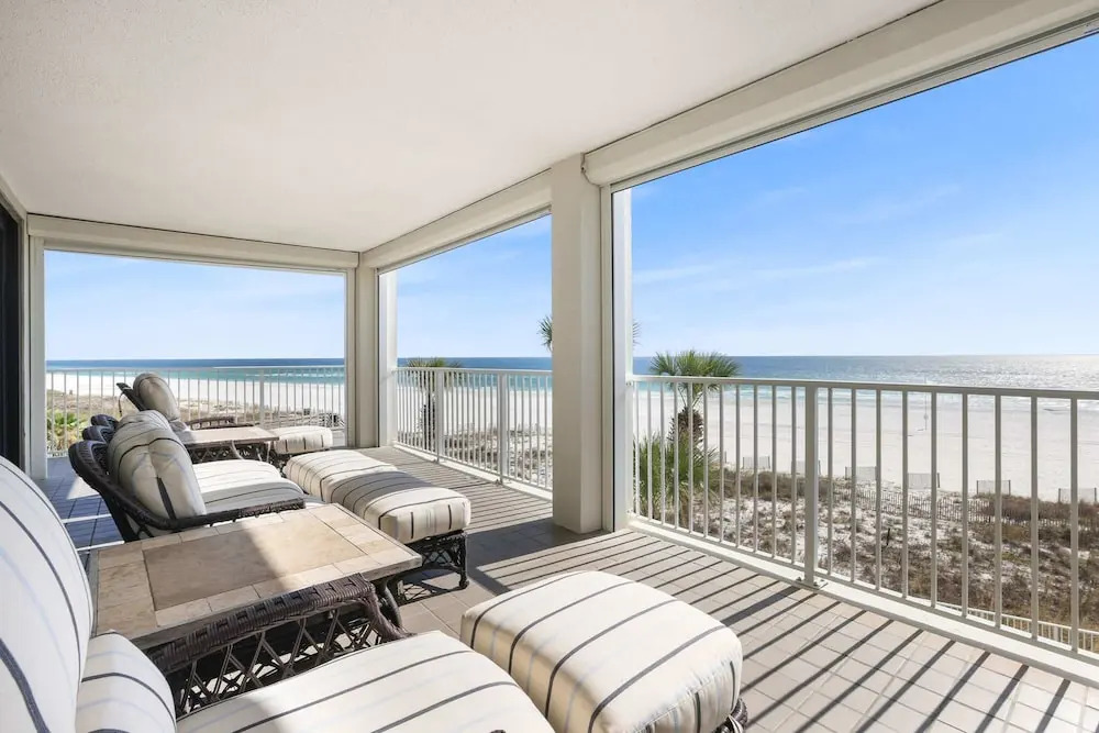 Pelican Pointe 301- Corner Unit 3rd Floor Gulf-front