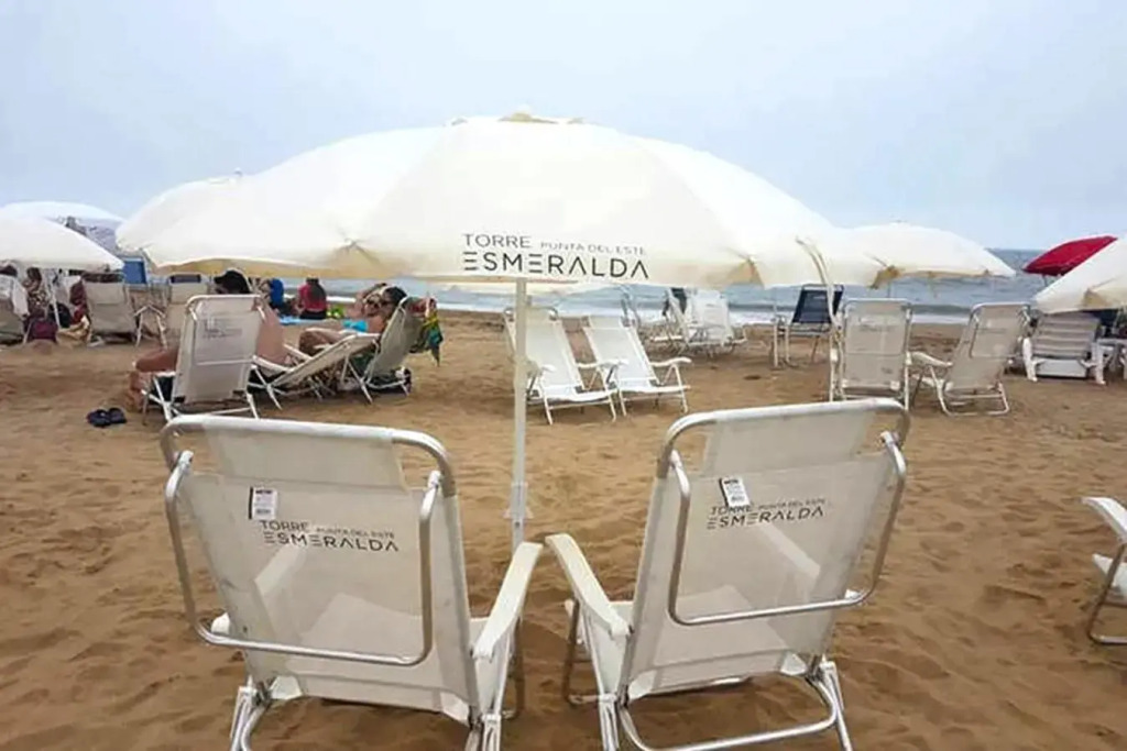 Great Beach Apartment, 5+1 Guests. Pool, Amenities