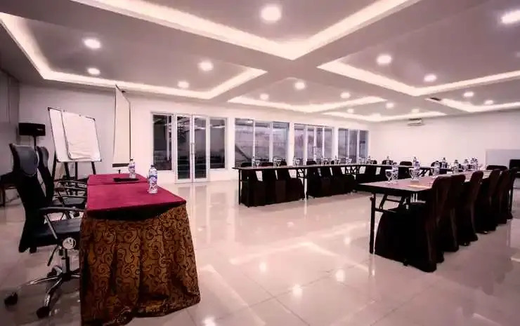 Mega Hotel & Resort Puncak