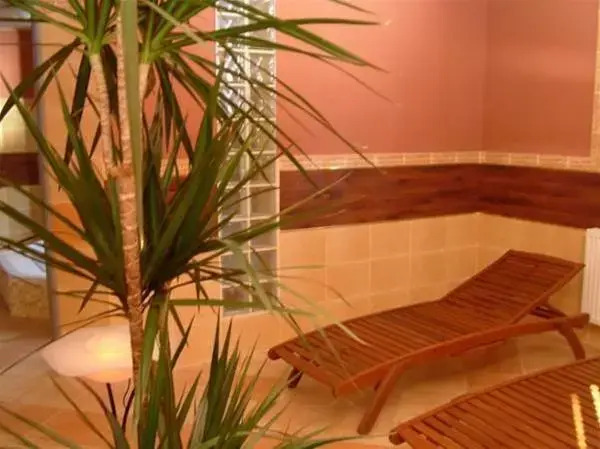 Hotel Szarlota - Kompleksowo na Kaszubach