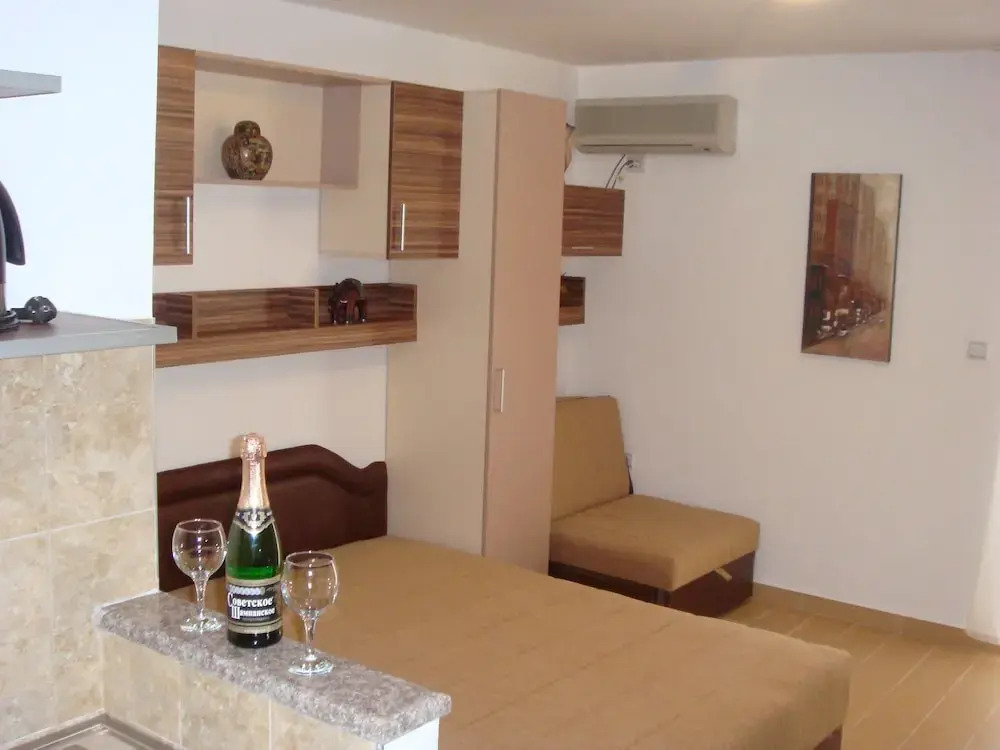 Azzuro apartments Budva