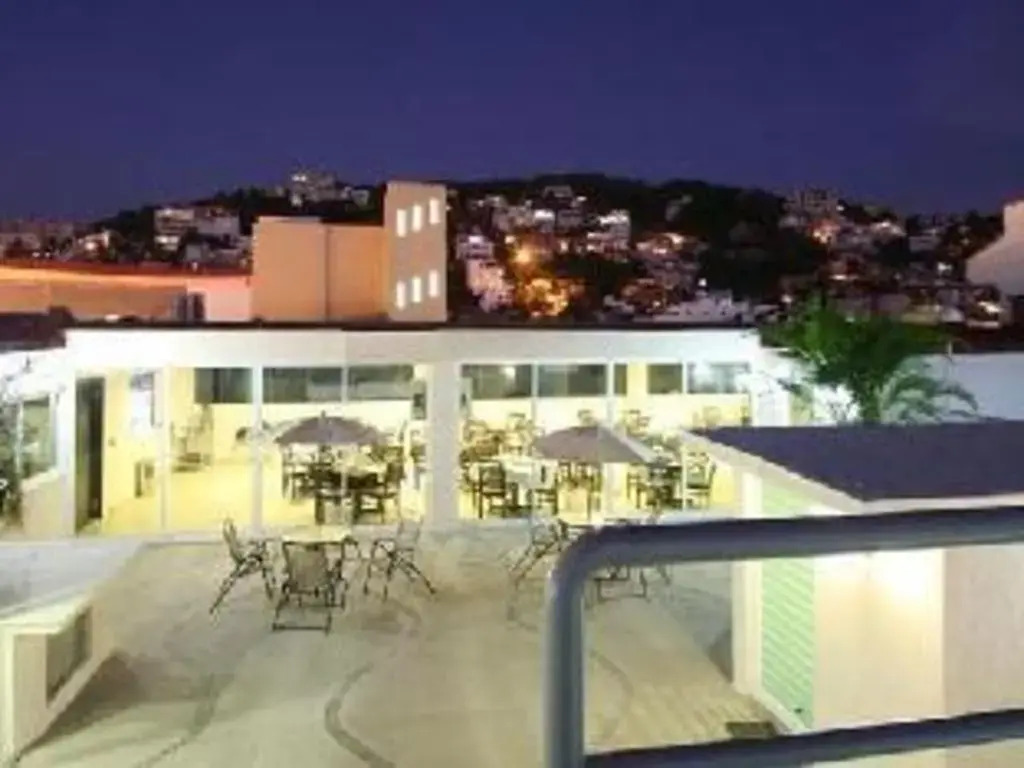 Hotel Portonovo Plaza Malecon