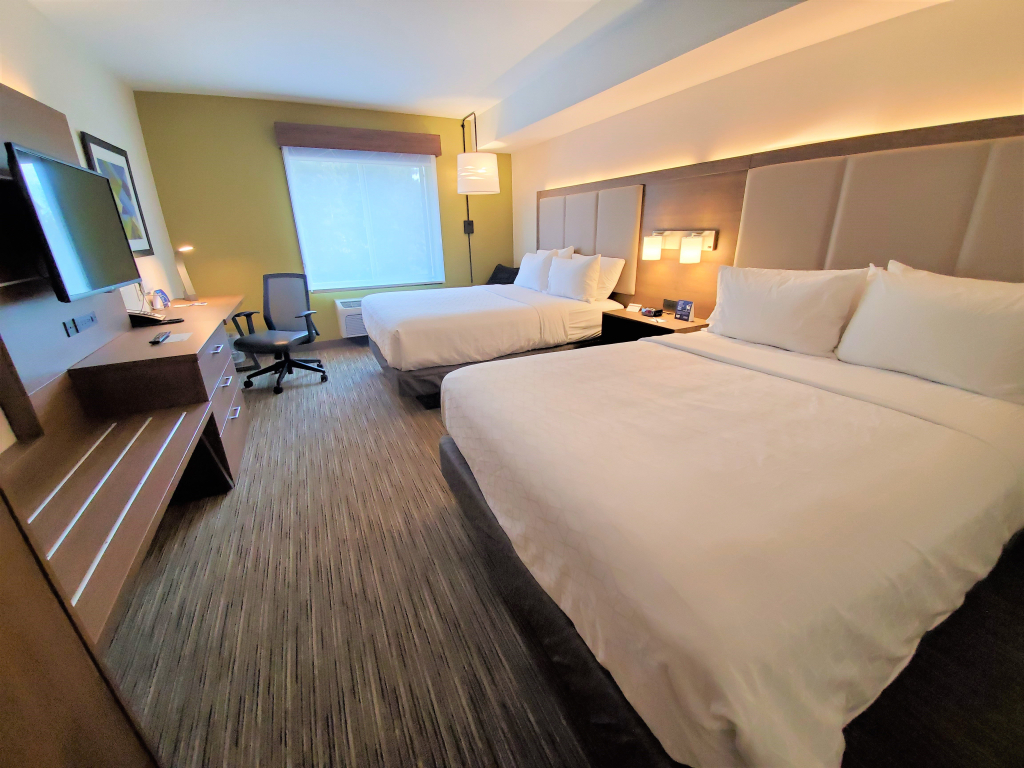 Holiday Inn Express Hotel & Suites Seattle North - Lynnwood by IHG