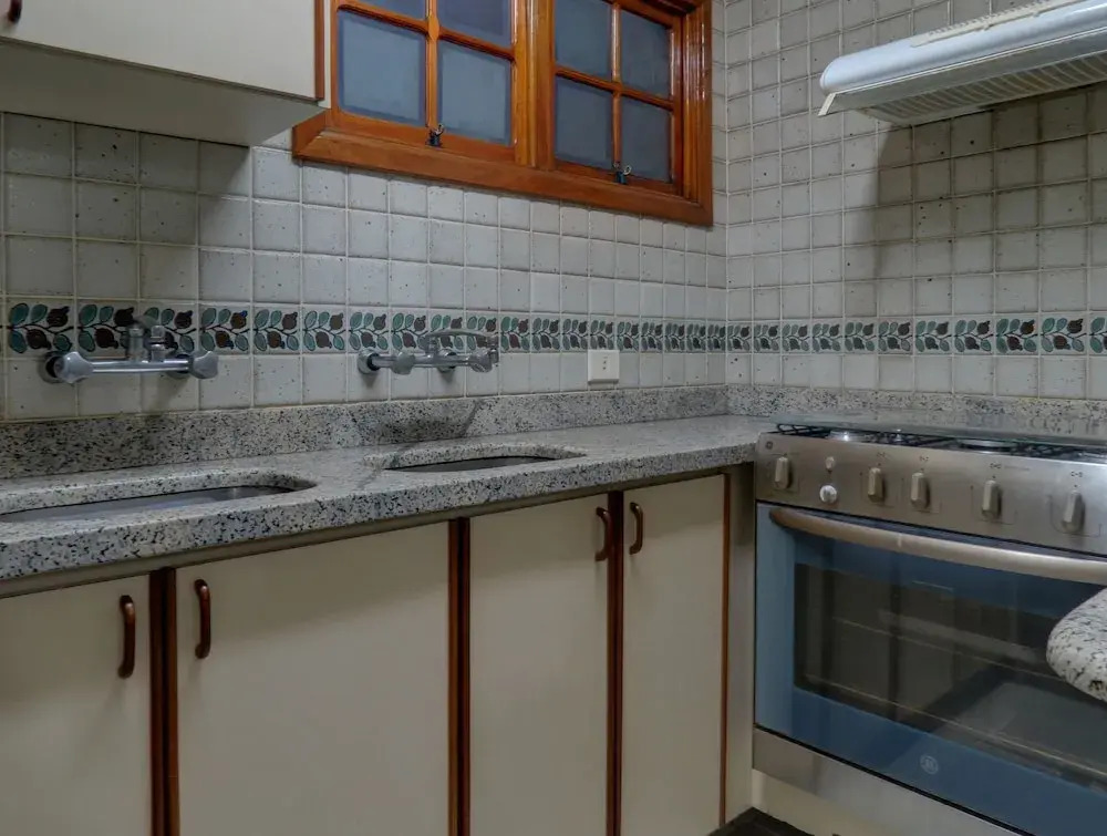 LinkHouse Majestic Beachfront Ipanema 3BDR Y1-008