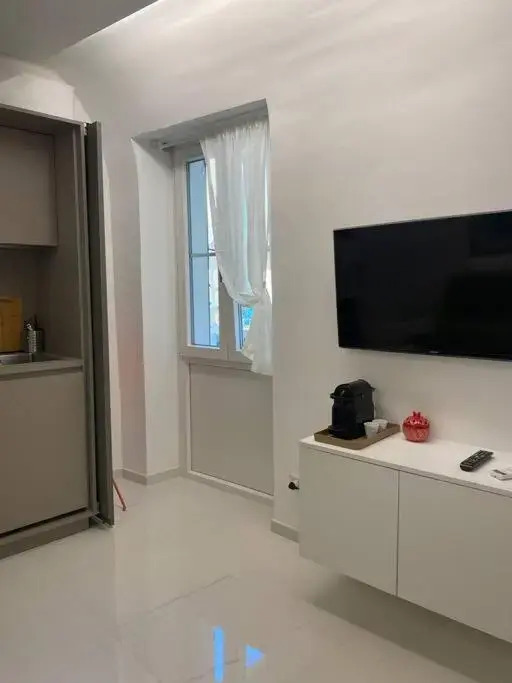 Cozy new studio in the center of Sanremo with balcony