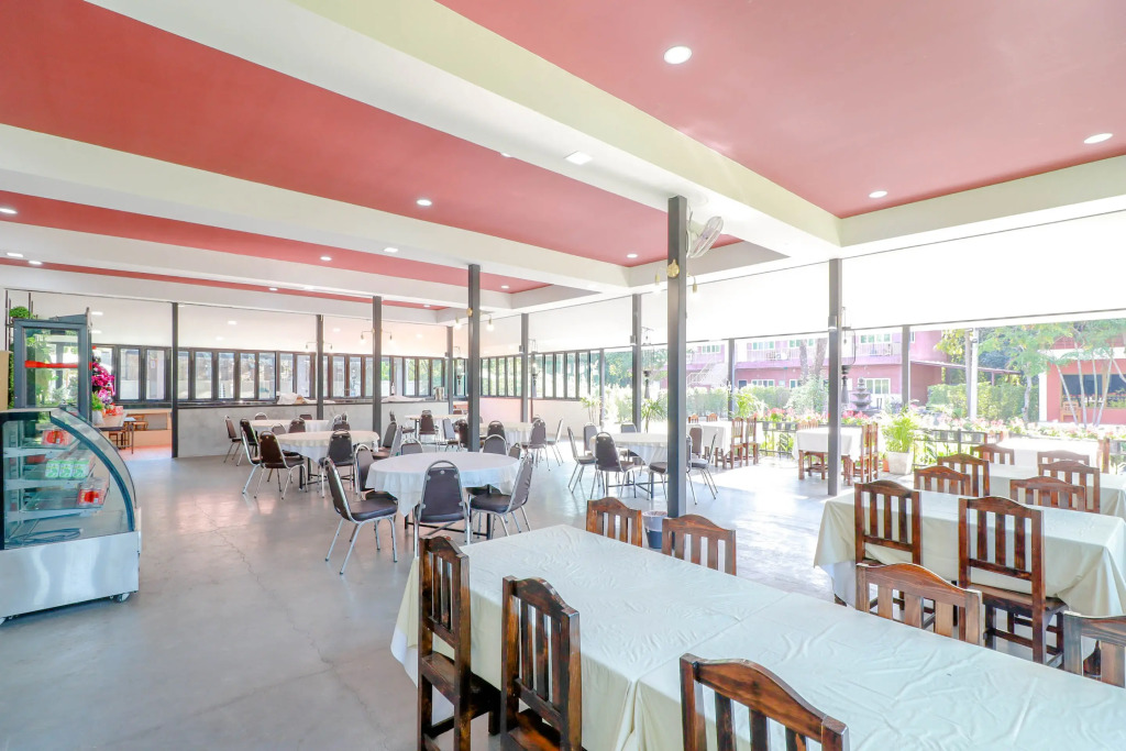 Tong House Resort