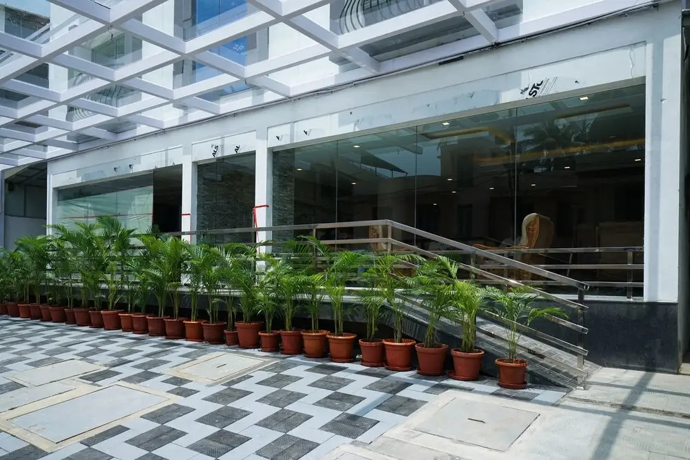 Capital O 19554 Hotel Garden