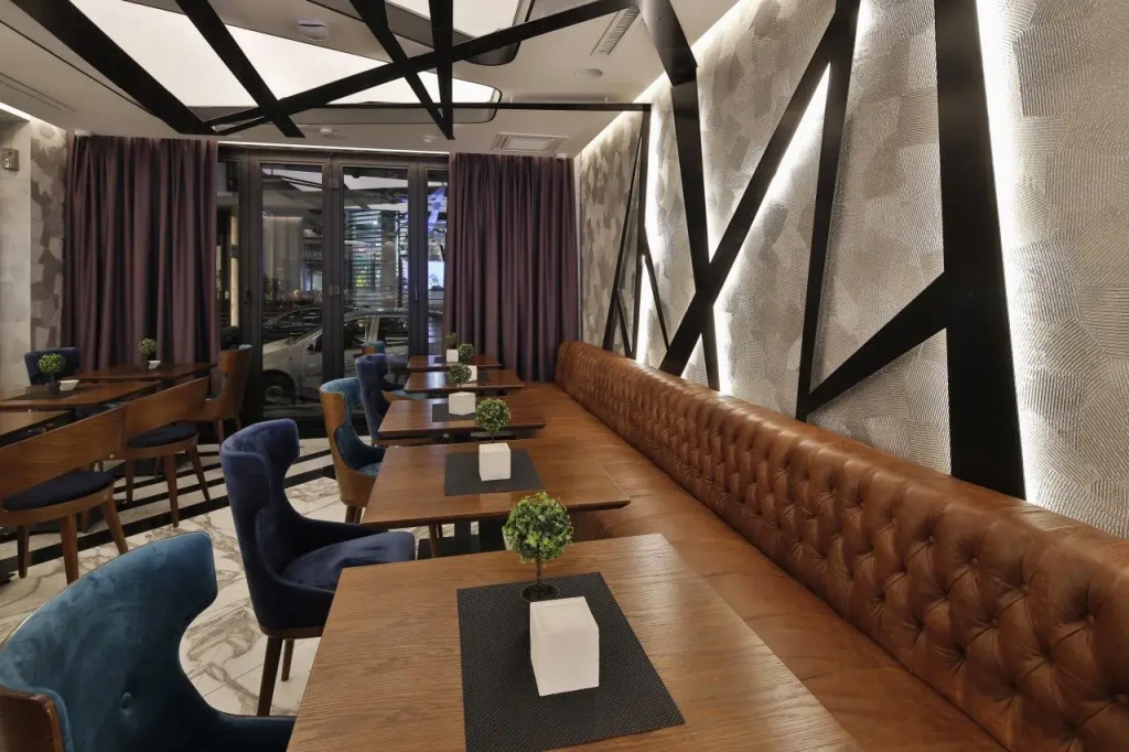 Sky Hotel