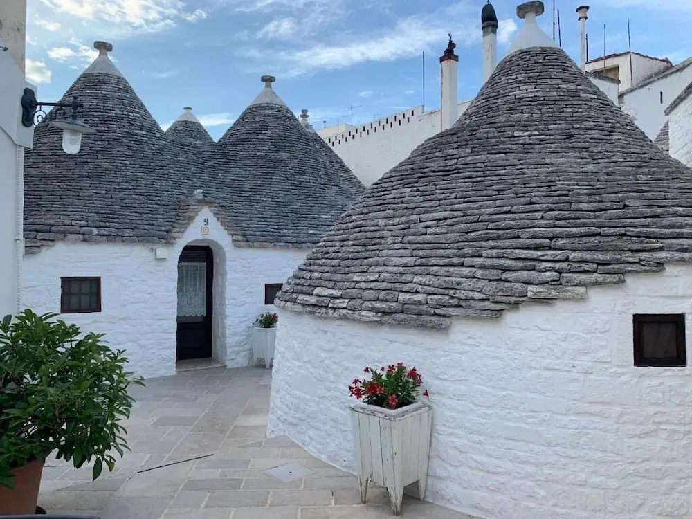 Trulli Family - Trulli&Cummerse