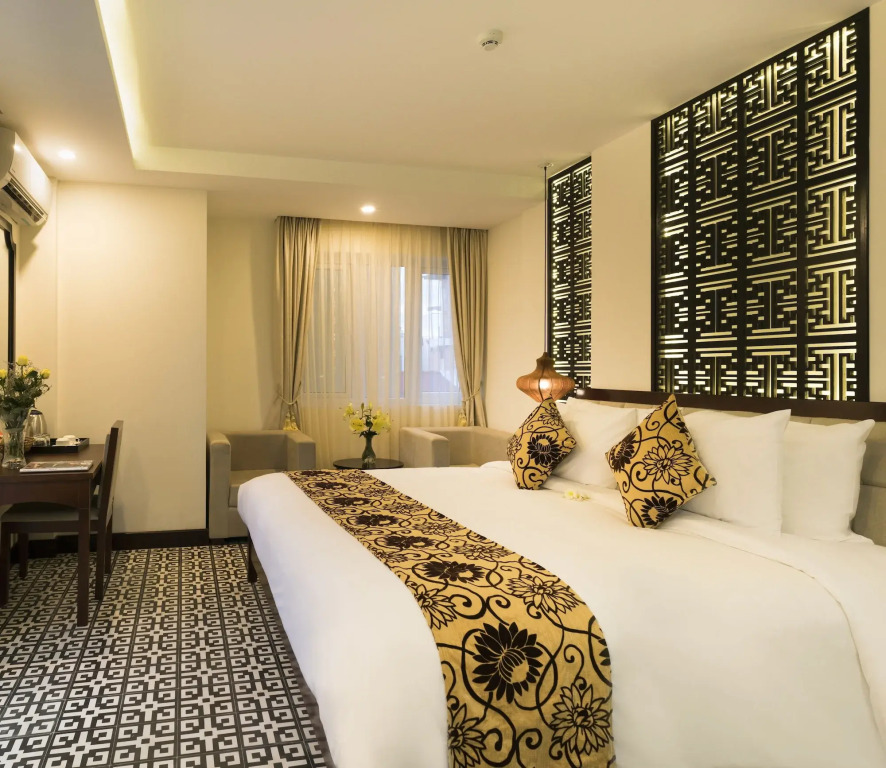 Hoi An Canal House Riverside By Haviland