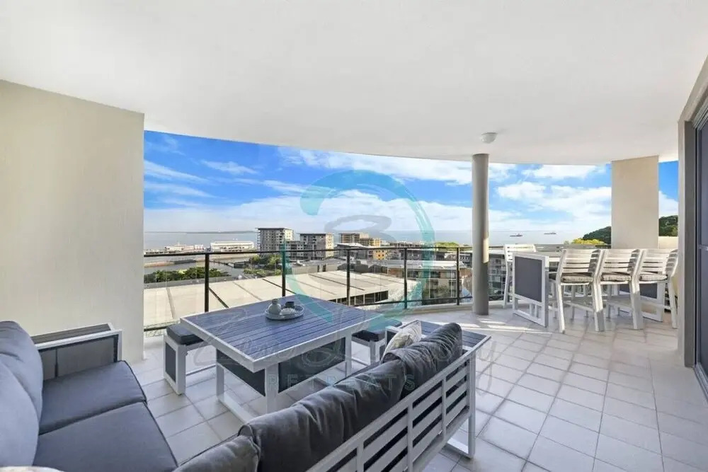 ZEN AT ARKABA - 3BR Luxury Apartment