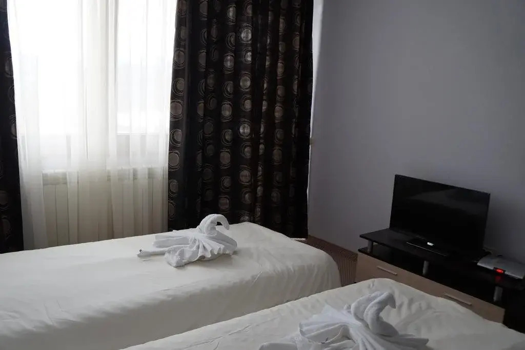 Family Hotel KrisBo