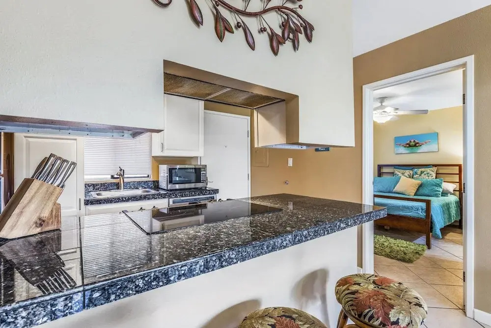 Hale Aloha 2 Bedroom Condo