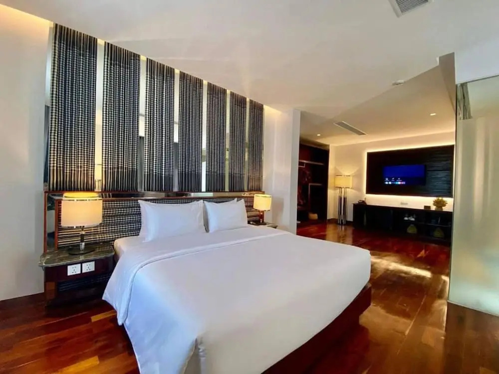 UTEY Hotel