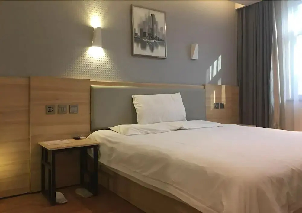 Gaudi Laike Hotel