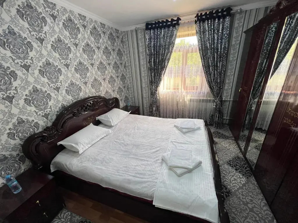 Apartment Lazgo Ibn Sino