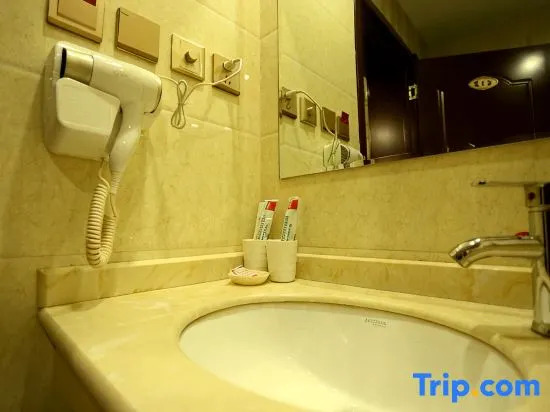 Yake e Home Hotel (Zhengding Shuguang Road Branch)