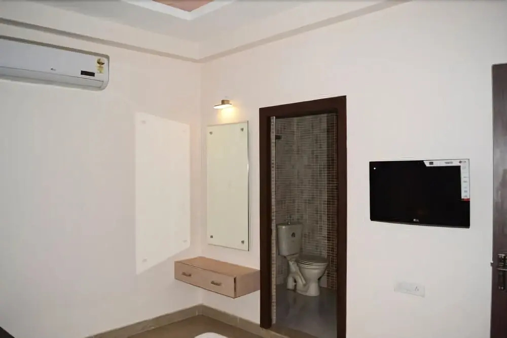 Hotel Om Sai Palace