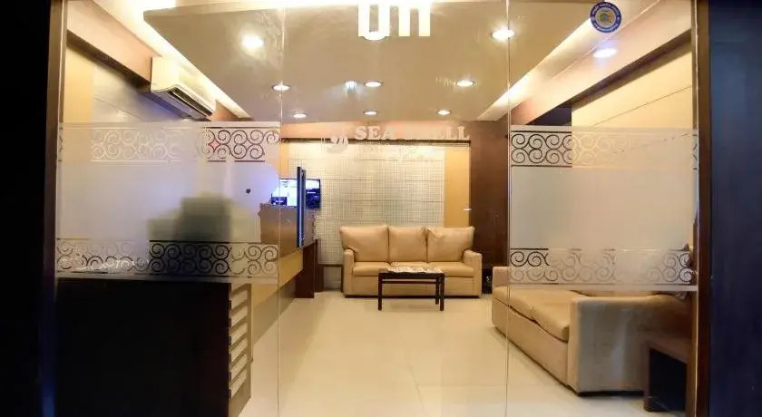 Sea Shell Residency  (Opp US Consulate).