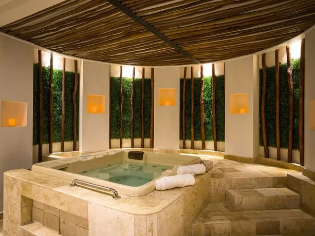 Cancún Vacation Club at Fiesta Americana