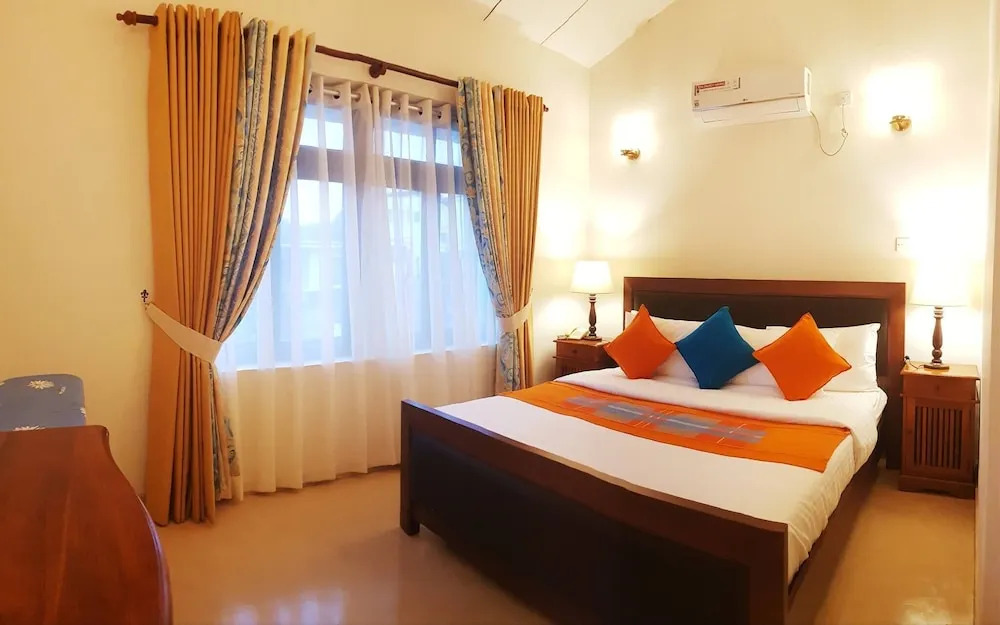 Myhavelock Town Studio Apt, With Own Pvt Gate Parking in Main City