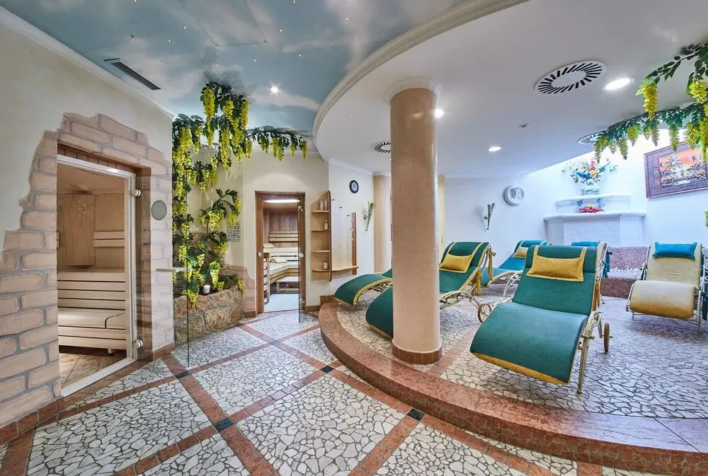 The Poolhouse Boutique Lodge
