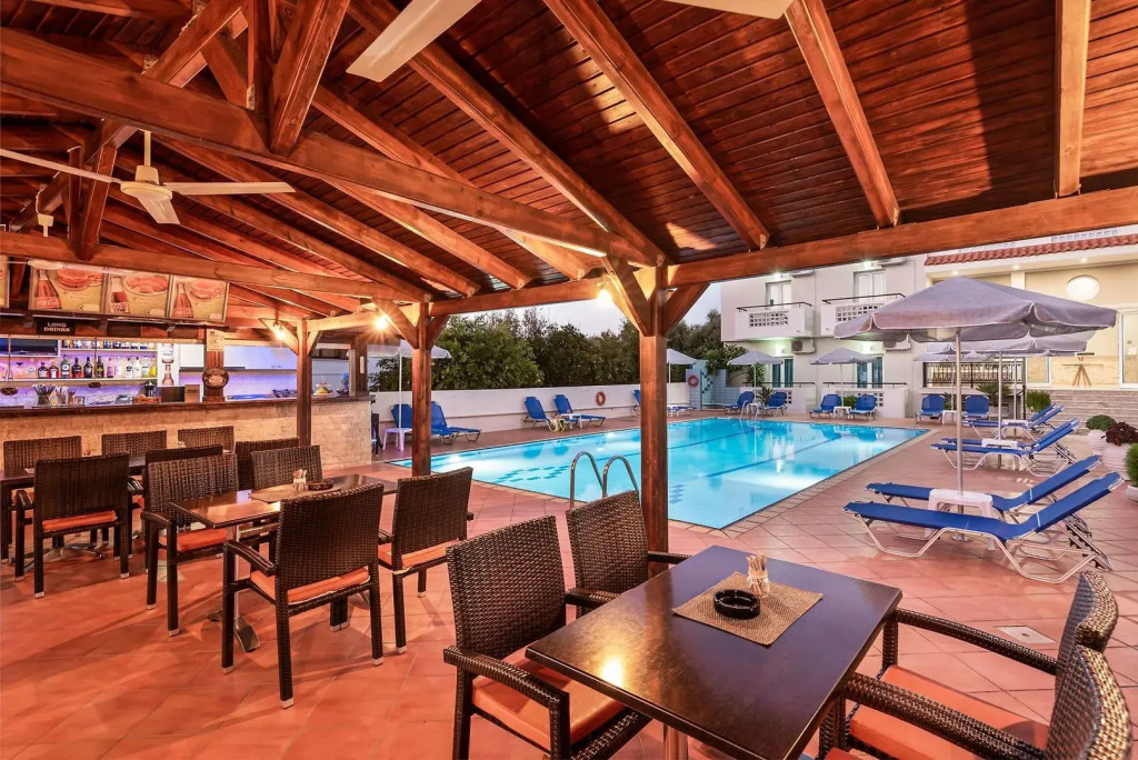 Sisi Breeze Hotel
