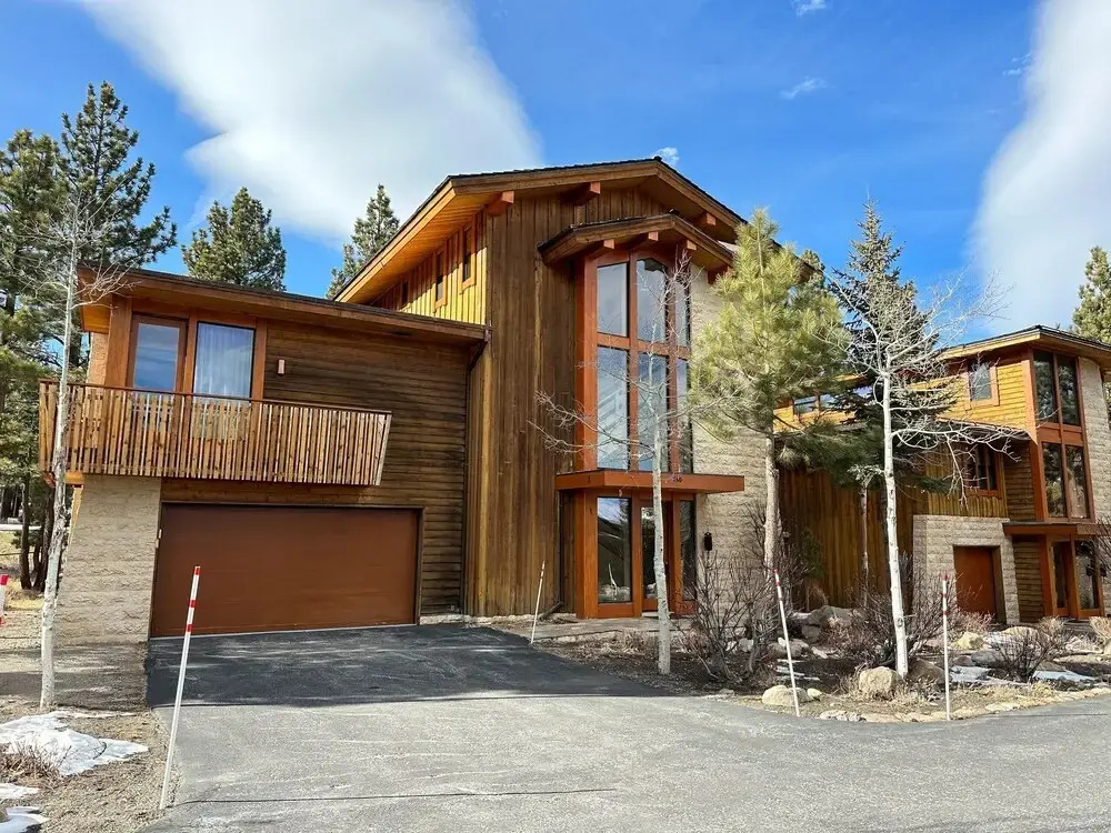 Obsidian #1 4 Bedroom Home by RedAwning