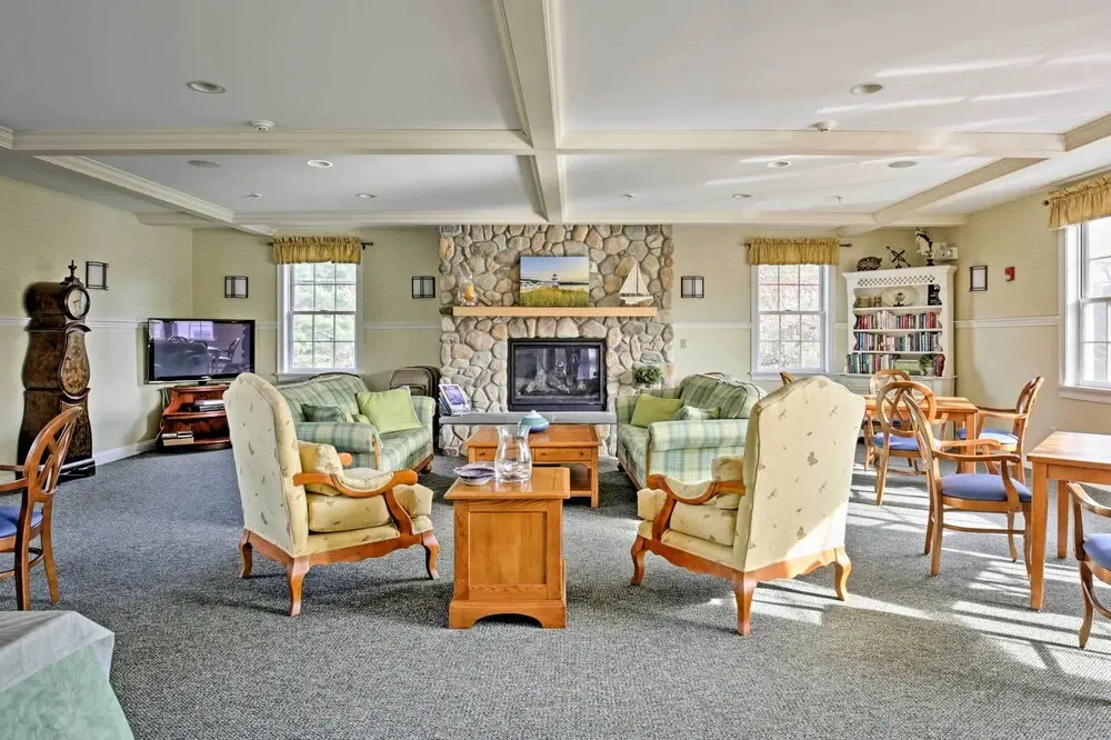 1 Mi to Moody Beach: Cottage w/ Pool Access!