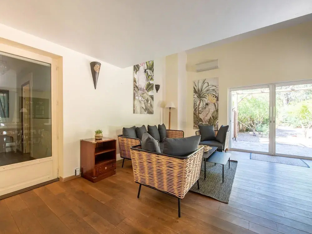 Spacious Holiday Home in La Croix Valmer With Private Pool
