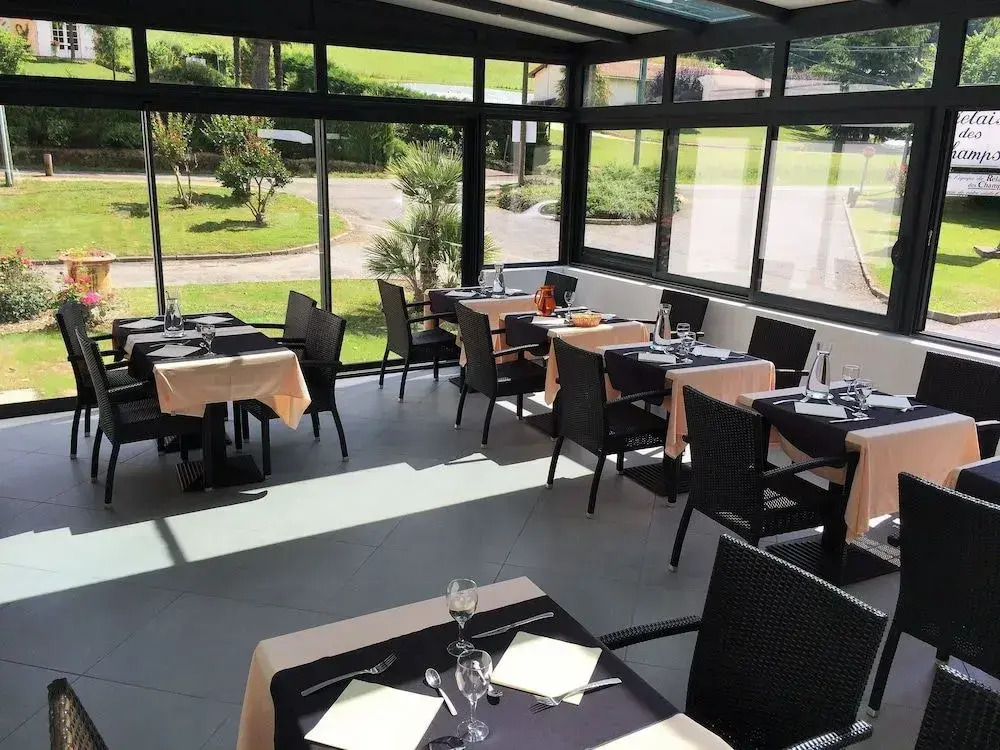 Hotel Le Relais des Champs