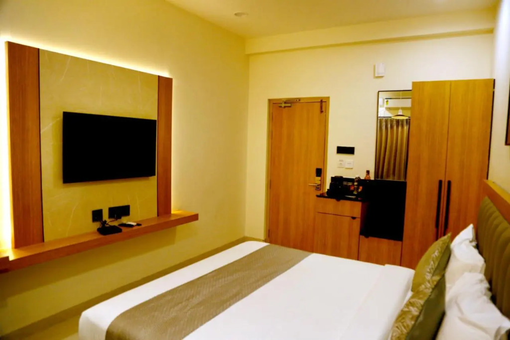 Oak Business Hotel