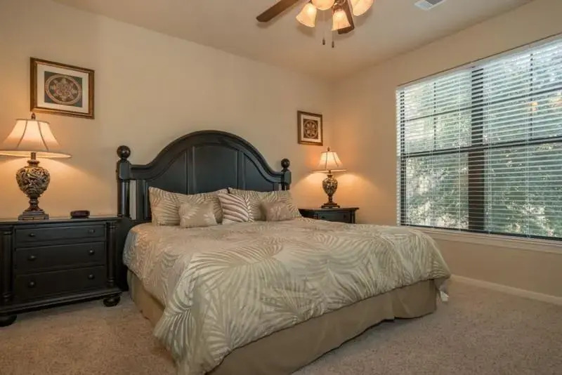 906 Charo Parkway Unit 422 2 Bedrooms, 2 Bathrooms