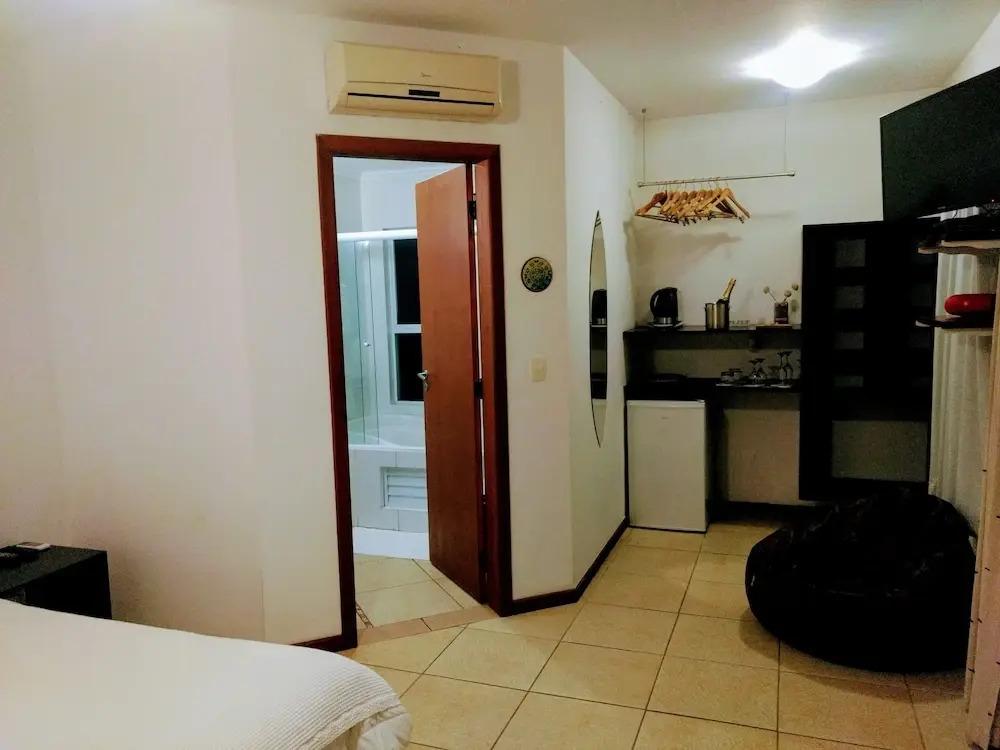 Penareia Floripa Beach Hotel